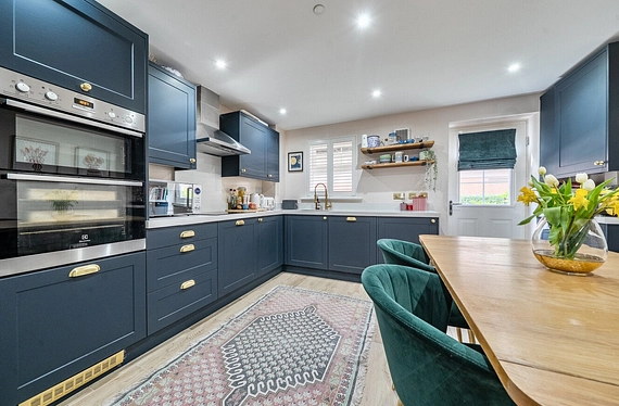 Renwick Drive Bromley, BR2 - Kinleigh Folkard & Hayward