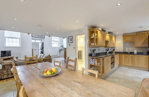 Freelands Grove, Bromley, BR1 - Kinleigh Folkard & Hayward