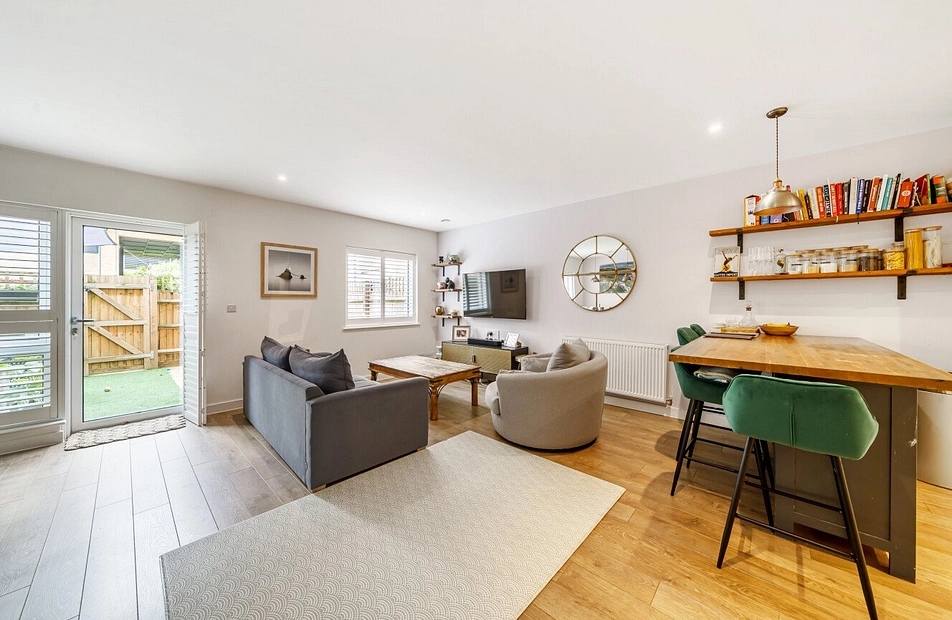 Elmington Road, Camberwell, London, SE5 - Kinleigh Folkard & Hayward