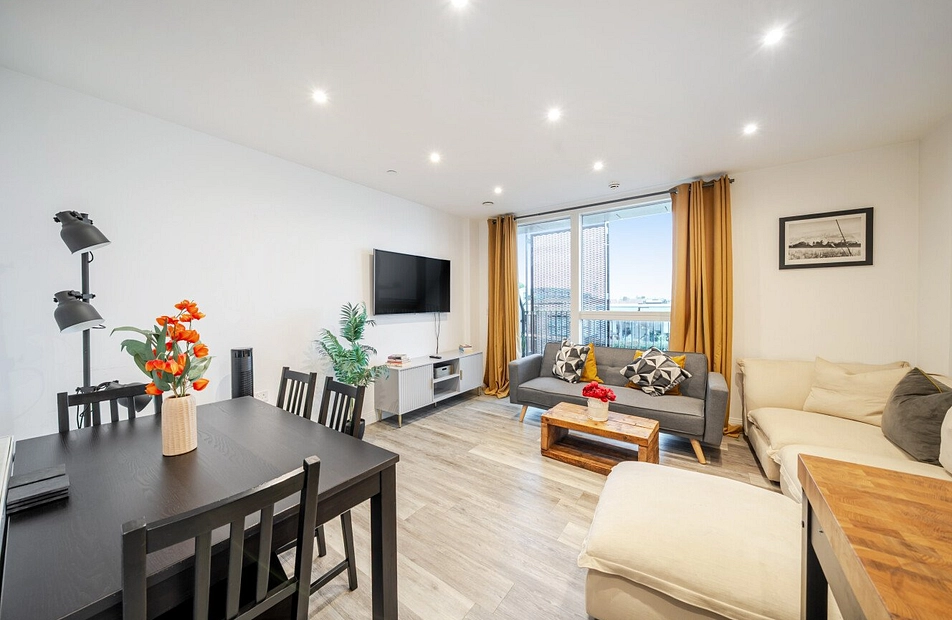 Scena Way, Camberwell, London, SE5 - Kinleigh Folkard & Hayward