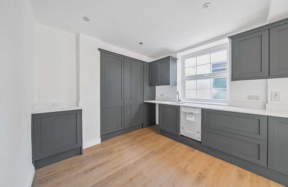 Boundfield Road, London, SE6 - Kinleigh Folkard & Hayward