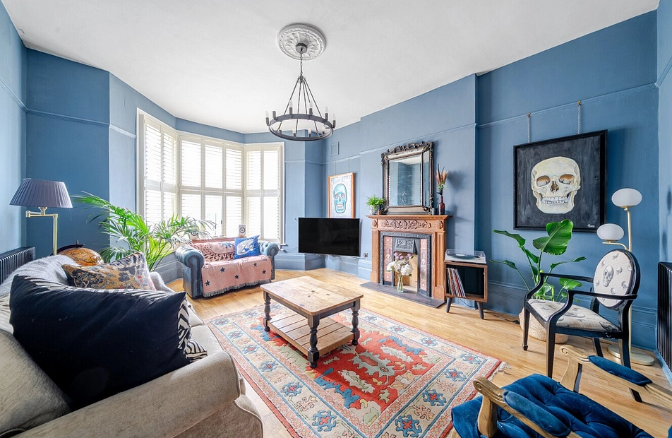 Catford Hill, London, SE6 - Kinleigh Folkard & Hayward