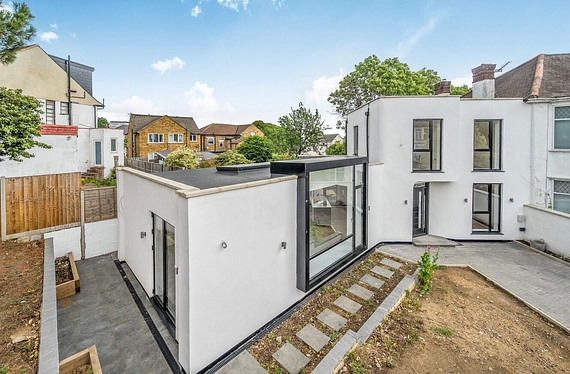 Ravensbourne Park, Catford, London, SE6 - Kinleigh Folkard & Hayward