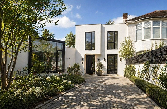 Ravensbourne Park, Catford, London, SE6 - Kinleigh Folkard & Hayward