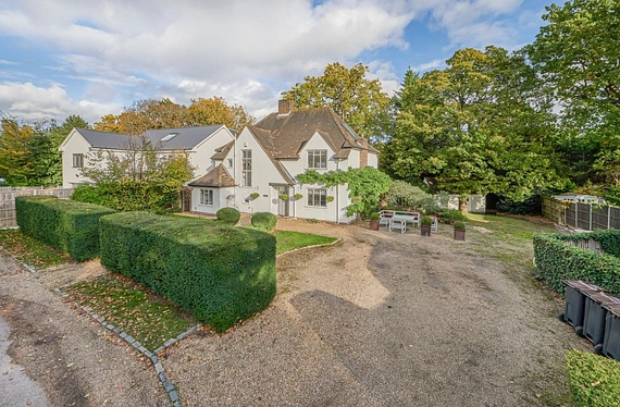 Oakwood Close, Chislehurst, Kent, BR7 - Kinleigh Folkard & Hayward