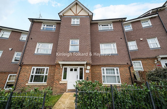 Parkland Mead, Bromley, Kent, BR1 - Kinleigh Folkard & Hayward
