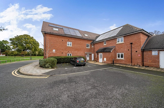 Oaktree Gardens, New Eltham, London, SE9 - Kinleigh Folkard & Hayward