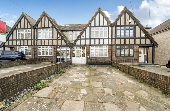 Farmland Walk, Chislehurst, Bromley, BR7 - Kinleigh Folkard & Hayward