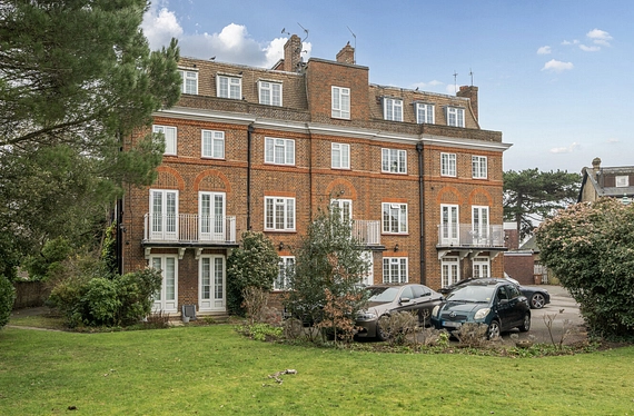 Hollington Court, High Street, Chislehurst, BR7 - Kinleigh Folkard & Hayward