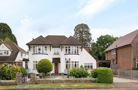 Den Close, Beckenham, BR3 - Kinleigh Folkard & Hayward