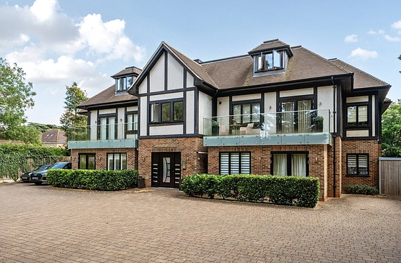 Bickley Park Road, Bromley, Kent, BR1 - Kinleigh Folkard & Hayward