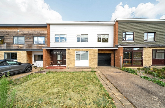 Albyfield, Bromley, BR1 - Kinleigh Folkard & Hayward