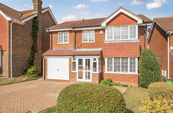 Hanover Drive, Chislehurst, BR7 - Kinleigh Folkard & Hayward