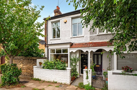 Ernest Gardens, Chiswick, London, W4 - Kinleigh Folkard & Hayward