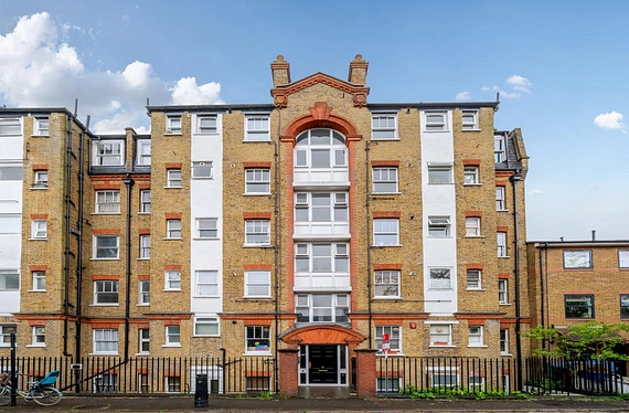 Chiswick Road, Chiswick, London, W4 - Kinleigh Folkard & Hayward