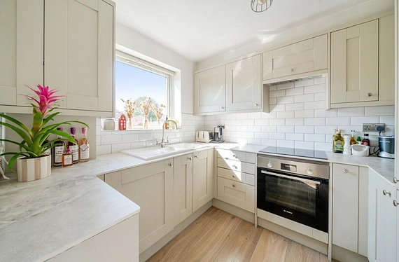 Ravensmede Way, Chiswick, London, W4 - Kinleigh Folkard & Hayward