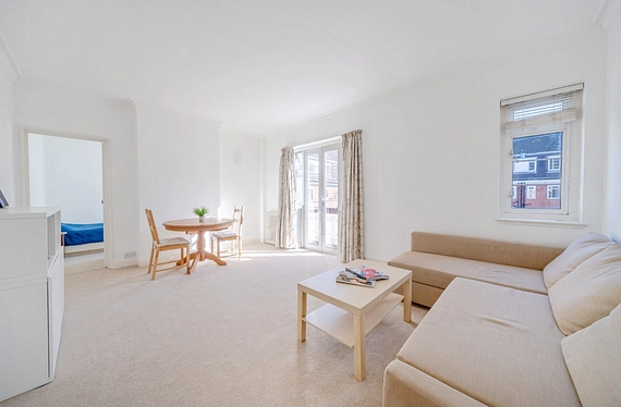 Watchfield Court, Sutton Court Road, Chiswick, London, W4 - Kinleigh Folkard & Hayward