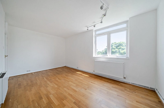 Bolton Road, Chiswick, London, W4 - Kinleigh Folkard & Hayward