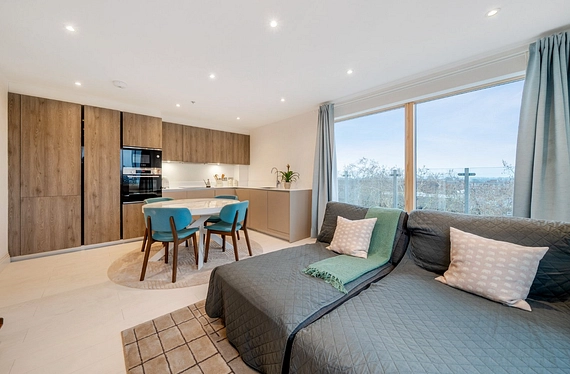 Chiswick High Road, Chiswick, London, W4 - Kinleigh Folkard & Hayward