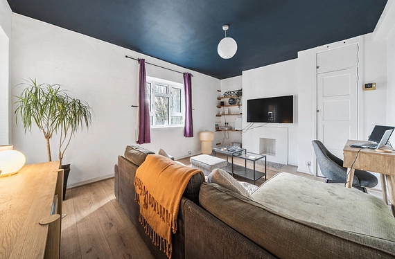 Edensor Gardens, Chiswick, London, W4 - Kinleigh Folkard & Hayward