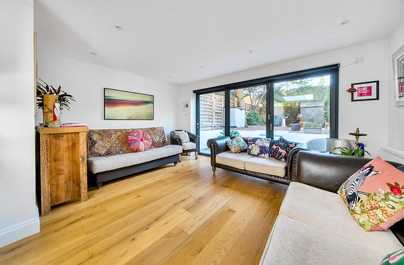 Cambridge Road North, Chiswick, London, W4 - Kinleigh Folkard & Hayward