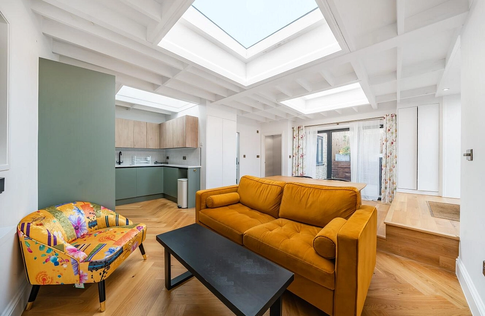 Elms Road, Clapham, London, SW4 - Kinleigh Folkard & Hayward