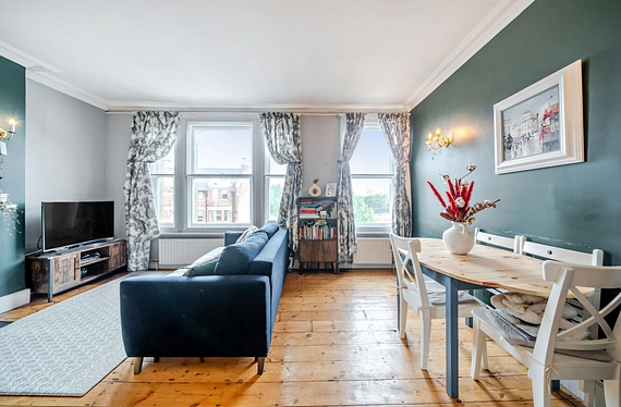 Wandsworth Road, Clapham, London, SW8 - Kinleigh Folkard & Hayward
