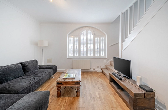 Albion Avenue, Clapham, London, SW8 - Kinleigh Folkard & Hayward