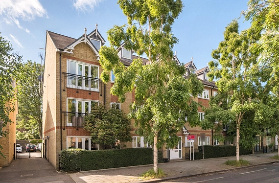 Larkhall Lane, Clapham, London, SW4 - Kinleigh Folkard & Hayward