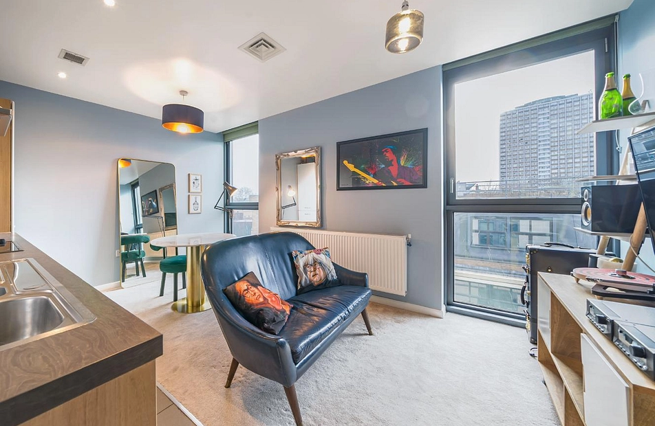 City Road, Clerkenwell, London, EC1V - Kinleigh Folkard & Hayward