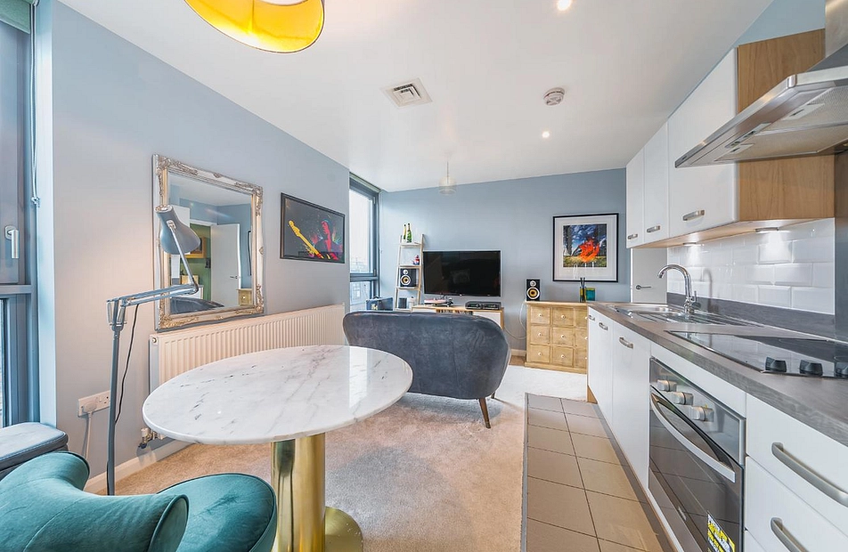 City Road, Clerkenwell, London, EC1V - Kinleigh Folkard & Hayward