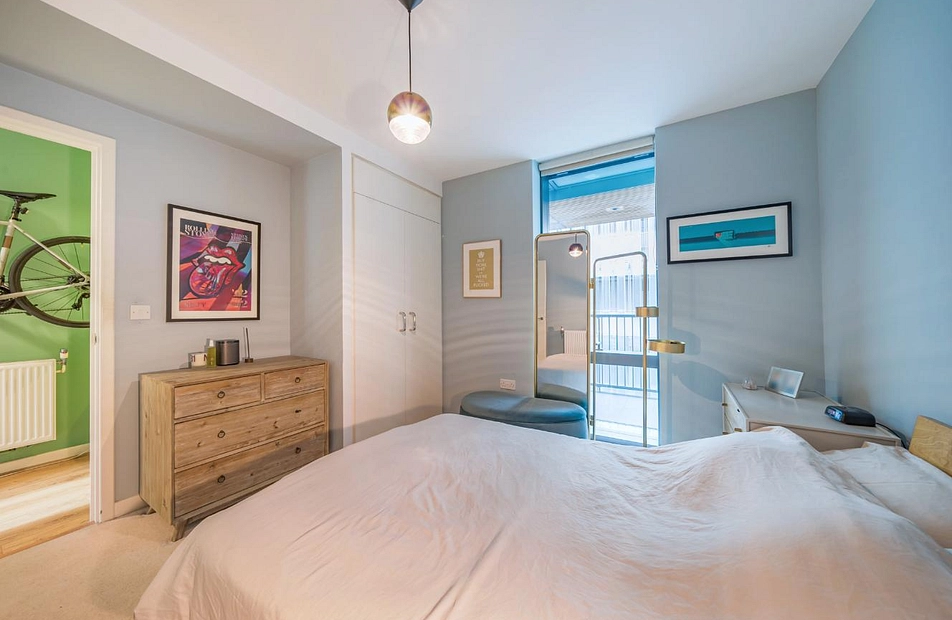 City Road, Clerkenwell, London, EC1V - Kinleigh Folkard & Hayward