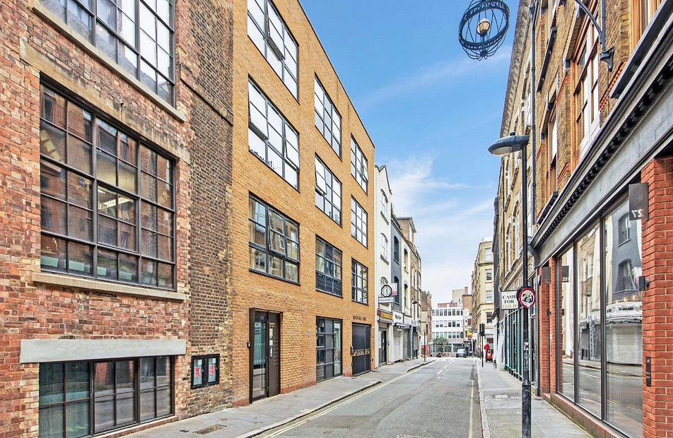 Hatton Wall, Farringdon, London, EC1N - Kinleigh Folkard & Hayward