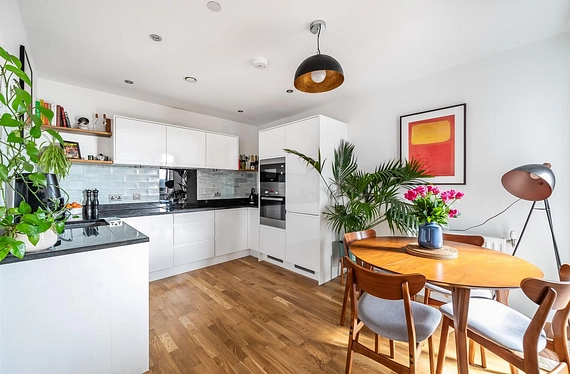 Hampden Road, Haringey, London, N8 - Kinleigh Folkard & Hayward