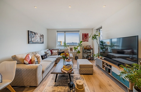 High Street, Crouch End, London, N8 - Kinleigh Folkard & Hayward