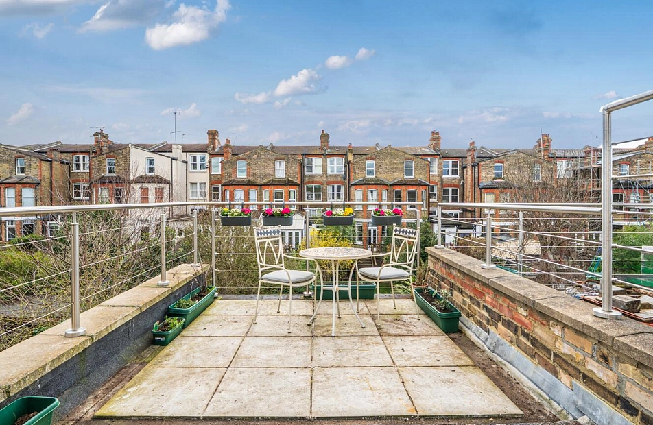 Nelson Road, Crouch End, London, N8 - Kinleigh Folkard & Hayward