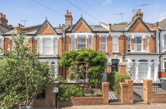 Inderwick Road, Crouch End, London, N8 - Kinleigh Folkard & Hayward