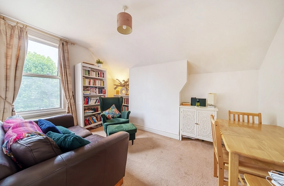 Ferme Park Road, Stroud Green, London, N4 - Kinleigh Folkard & Hayward