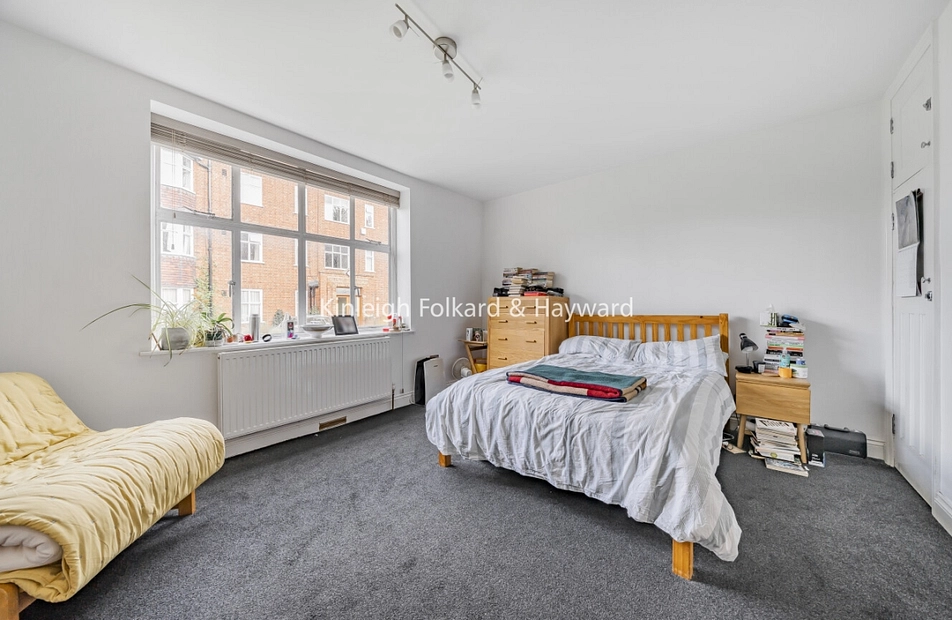 Haslemere Road, London, N8 - Kinleigh Folkard & Hayward