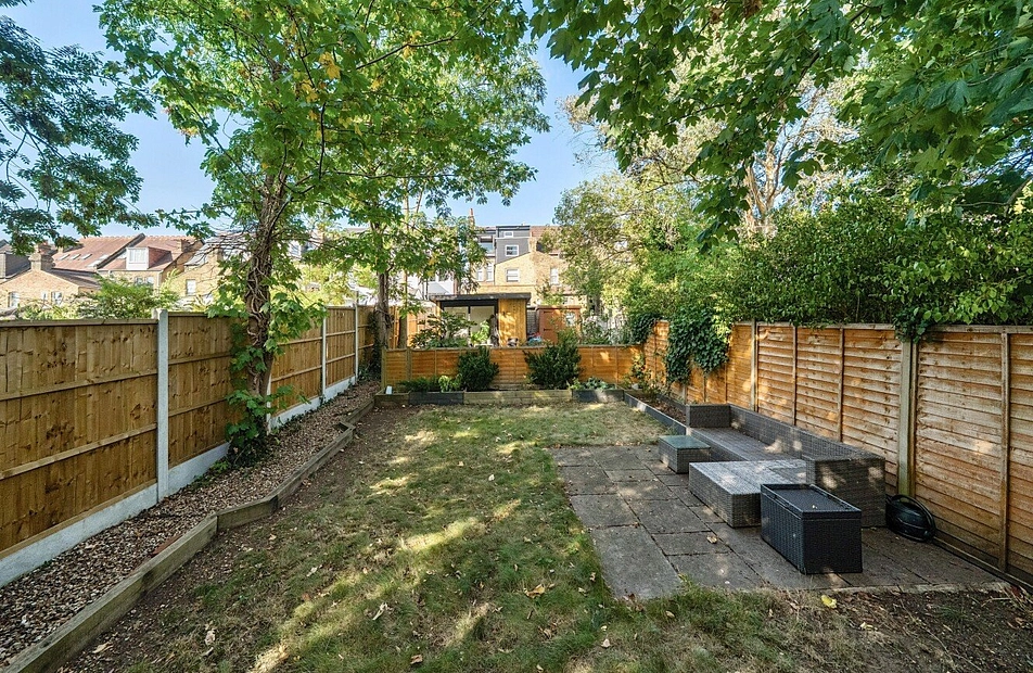 Auckland Road, Crystal Palace, London, SE19 - Kinleigh Folkard & Hayward