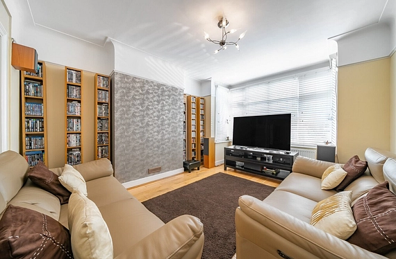 Annsworthy Avenue, Thornton Heath, Surrey, CR7 - Kinleigh Folkard & Hayward