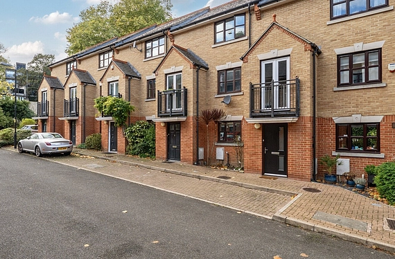 New Green Place, Crystal Palace, London, SE19 - Kinleigh Folkard & Hayward