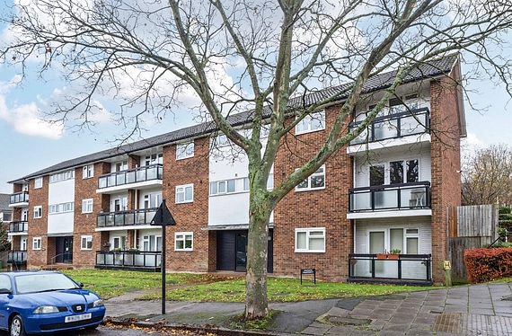 Oaks Avenue, Crystal Palace, London, SE19 - Kinleigh Folkard & Hayward