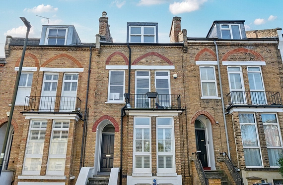 Woodland Hill, Crystal Palace, London, SE19 - Kinleigh Folkard & Hayward