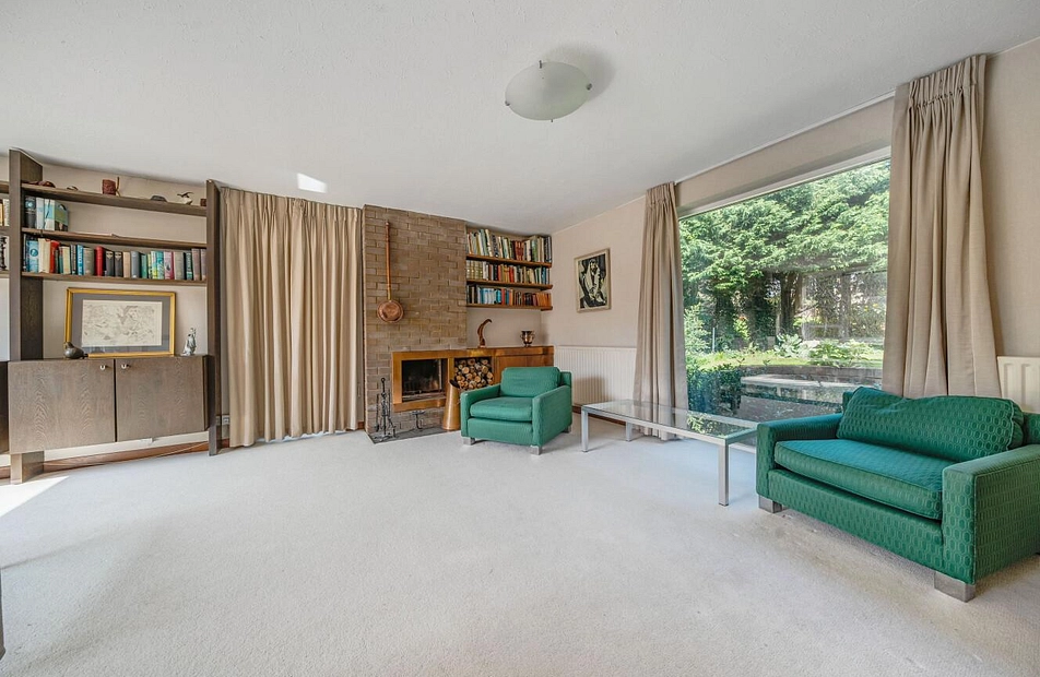 Woodhall Drive, London, SE21 - Kinleigh Folkard & Hayward