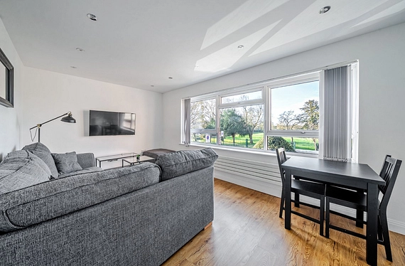 Boston Road, Hanwell, London, W7 - Kinleigh Folkard & Hayward