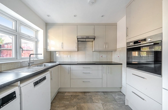 St. Pauls Close, London, W5 - Kinleigh Folkard & Hayward