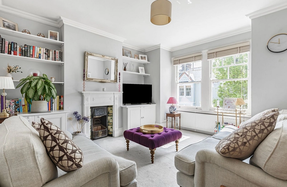 Treport Street, Earlsfield, London, SW18 - Kinleigh Folkard & Hayward