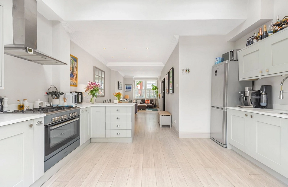 Aldren Road, Earlsfield, London, SW17 - Kinleigh Folkard & Hayward