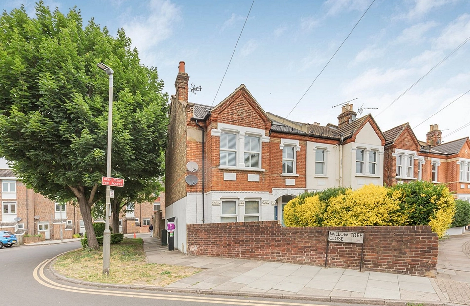 Cargill Road, London, SW18 - Kinleigh Folkard & Hayward